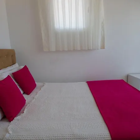 Infinity Olympia Apartment *